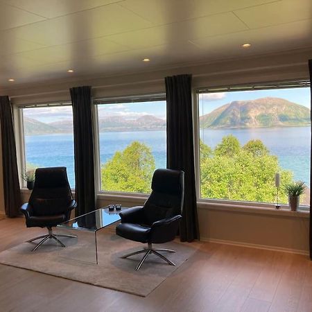 Fantastic View, Quiet And Relaxing By The Sea Villa Kvaloya Dış mekan fotoğraf